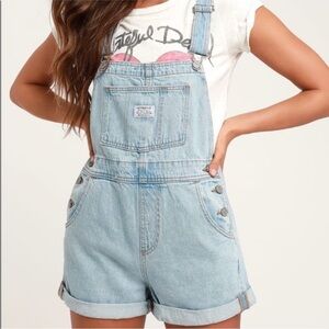 LEVI’S Vintage Denim Jean Shortalls Overall Shorts Light Wash Women’s LARGE